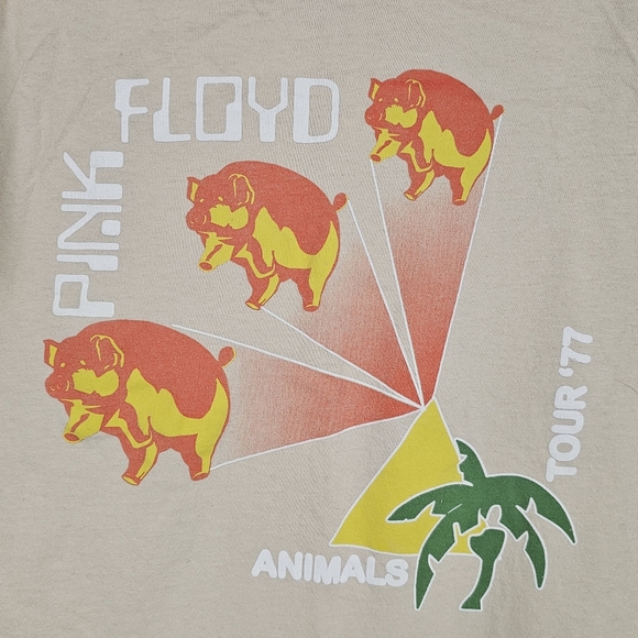 Pink Floyd Animal Tour ‘77 T-Shirt in Tan Womens Sz Small Rock Fans Tour - Picture 2 of 8